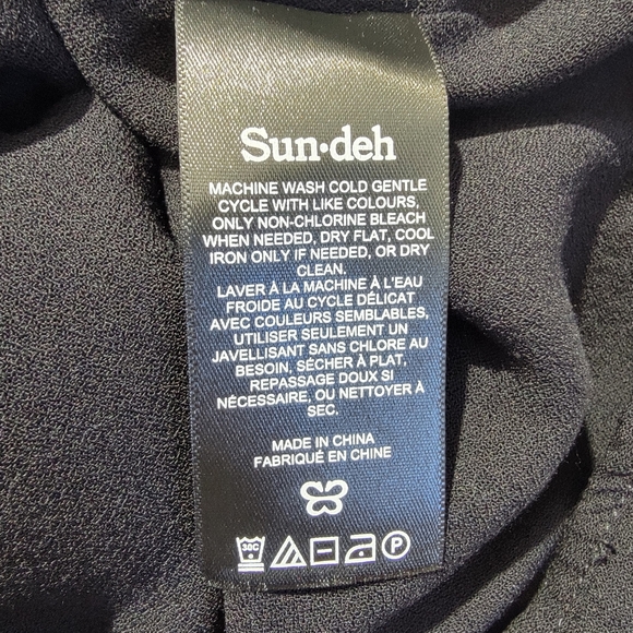 Aritzia Sundeh Sun Deh Black Dress Sleeveless Side Zip Deep V Neck Size S - Picture 10 of 12